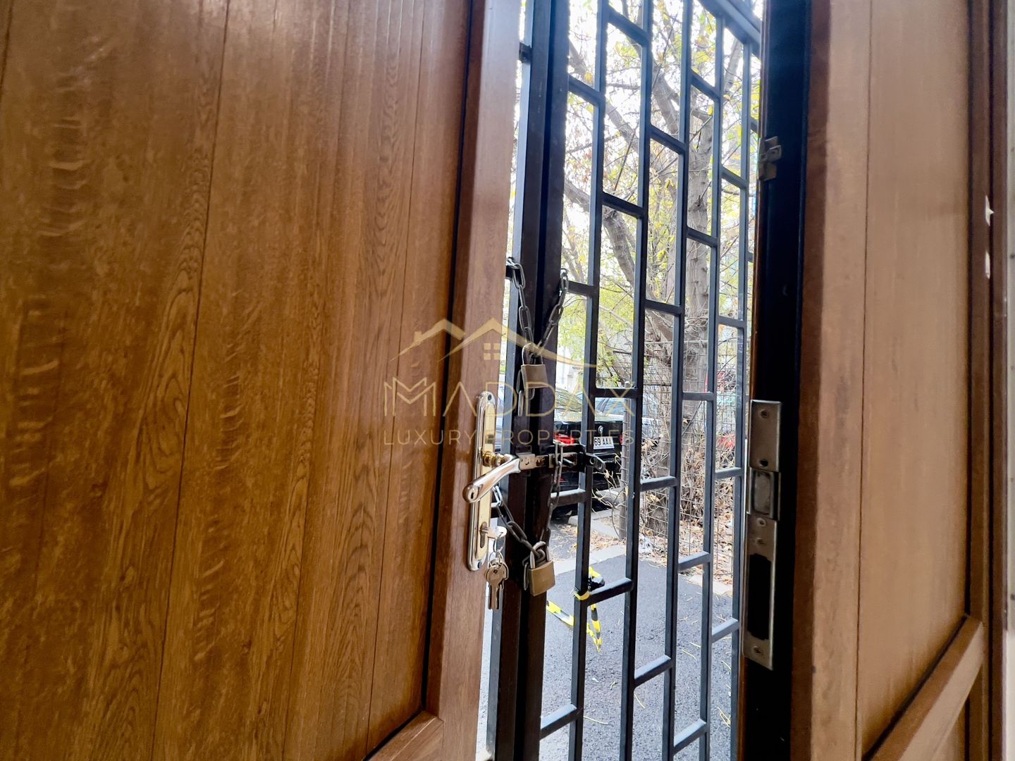 Spatiu Comercial Stradal de Inchiriat | Vanzare | Cartier Domenii - Poză 10