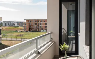 Prima inchiriere| 2 camere| Torontalului (Nord)| parcare| balcon - Poză 12