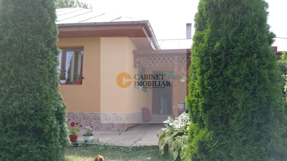 Casă de vacanță modernă cu teren generos –15min de Tecuci - Poză 2
