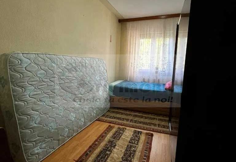Apartament 4 camere et2/4 Podu Ros -599 EURO - Poză 5