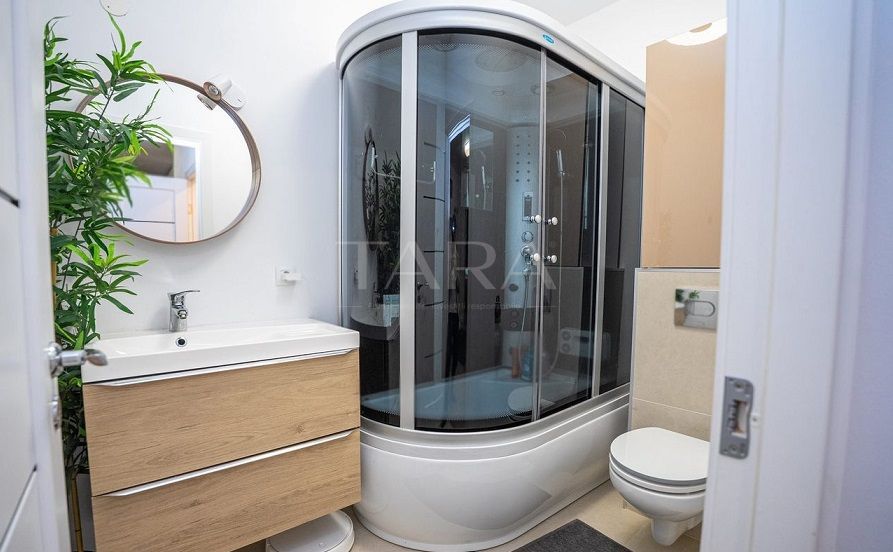 Apartament 4 Camere decomandate. Zona Rivus, inclus 2 Parcari. Clasa A - Poză 13