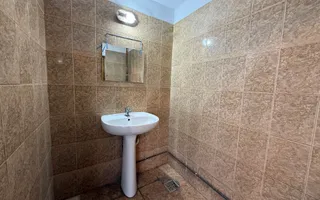 Hala 300 mp | Birouri + Vestiar | Acces auto | 3 intrari | Zona Lipovei - Poză 28