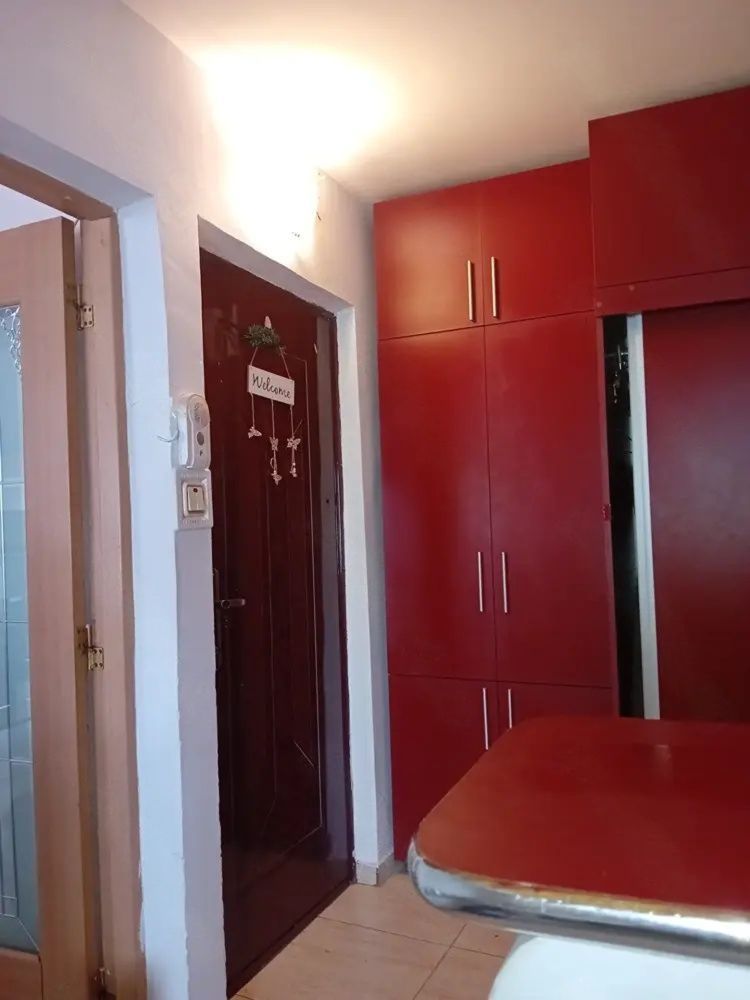 Apartament 2 camere decomandat Rovine Parculet - Poză 2
