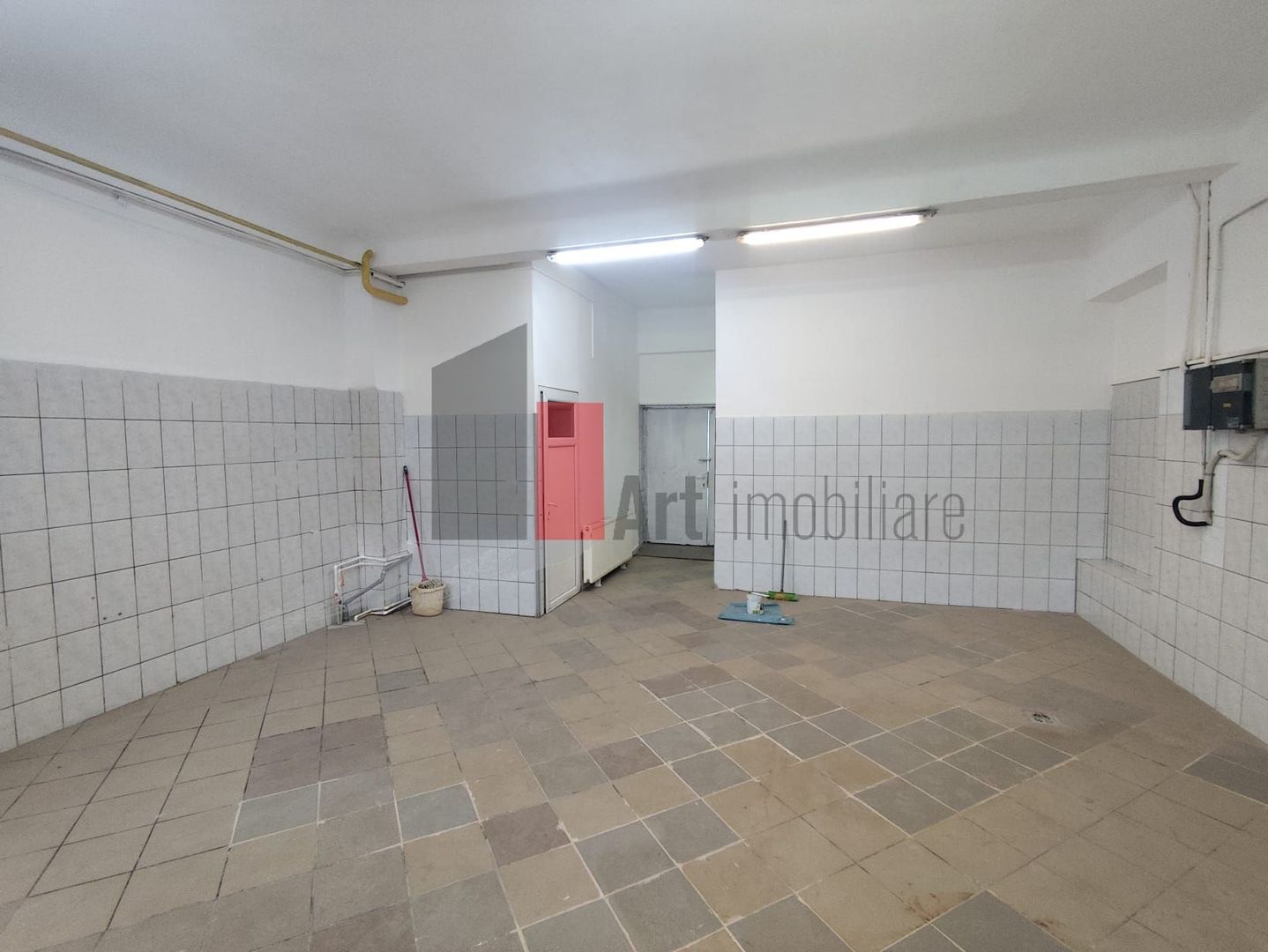 Spatiu comercial de inchiriat in zona Grivita - Poză 4