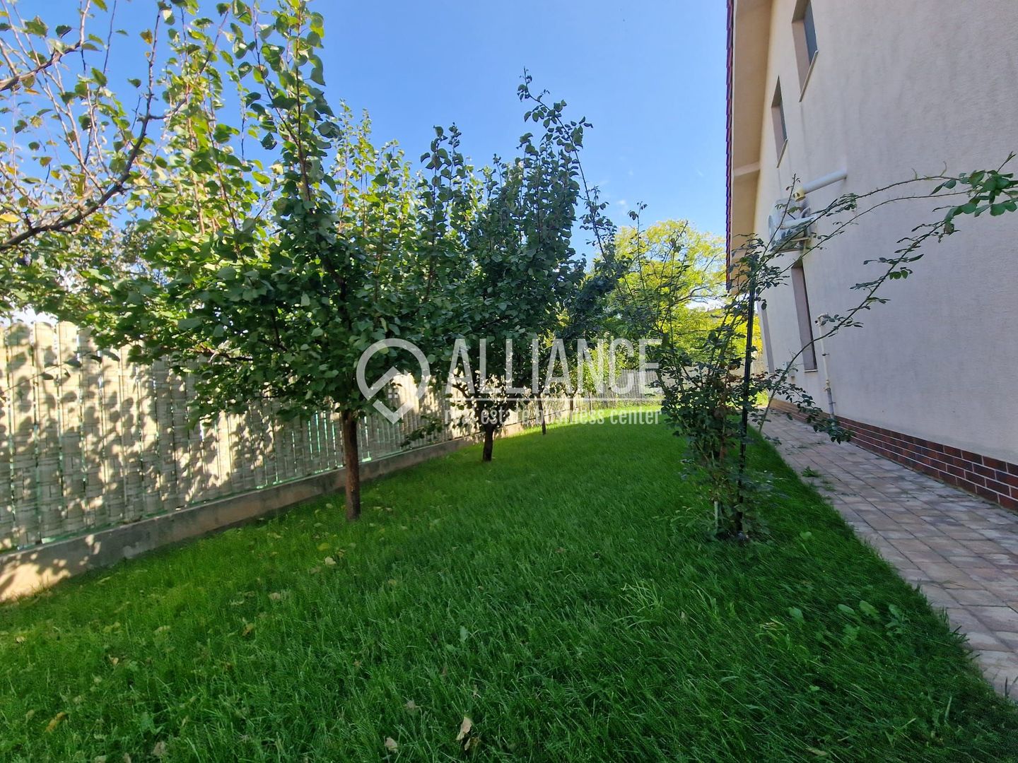 Oază de Rafinament și Confort: Vilă de Lux în Cumpăna ( cod 12 ) - Poză 4