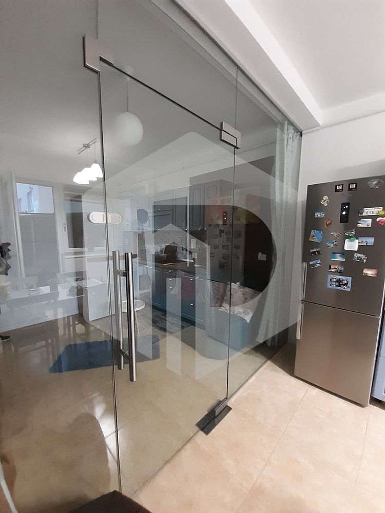 Apartament de vanzare - 3 Camere - Gradina - 55mpu - Calea Surii Mici - Poză 7