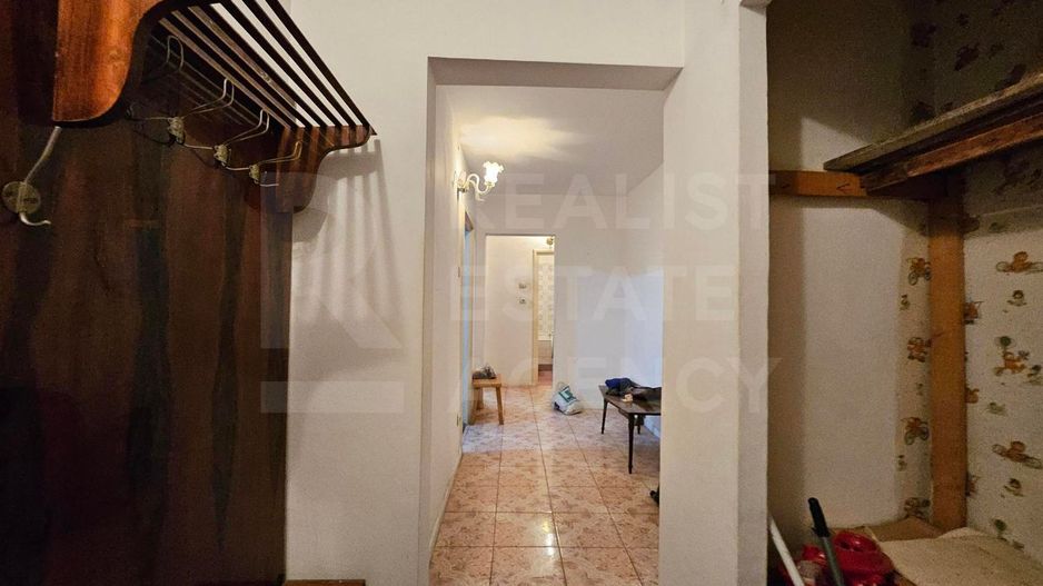 Vânzare, apartament, 3 camere, etaj 3, zona Lacul Tei - Poză 3