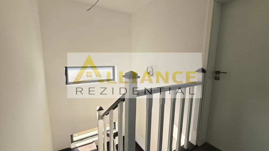 Gata de mutare-350mp teren-strada asfaltata-beci- - Poză 4