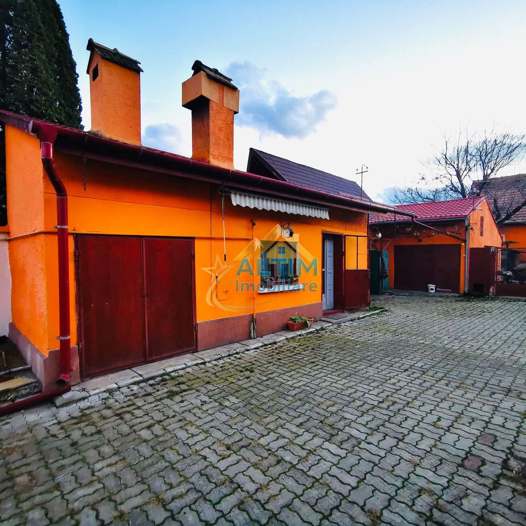 Casă de vânzare in Brașov, Stupini, 4 camere si teren de 1891mp - Poză 4