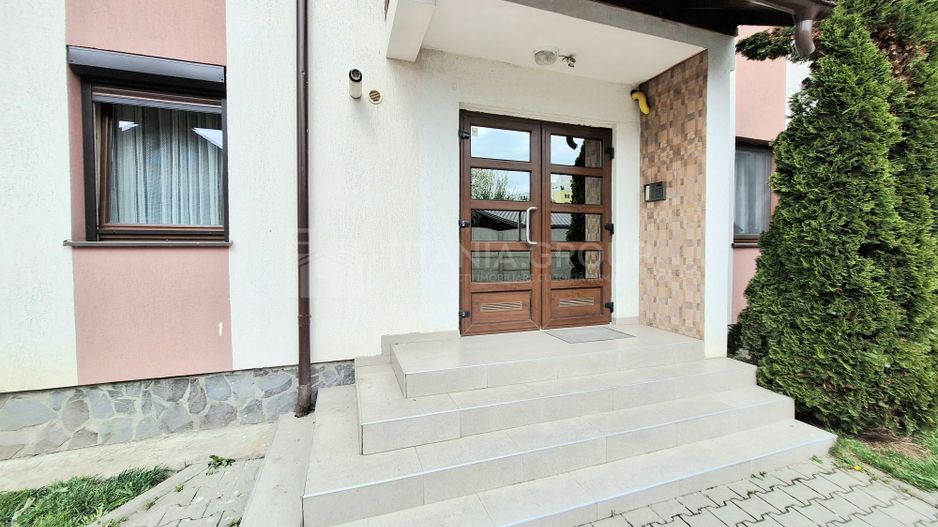 Apartament 2 camere cu vedere superba, modern mobilat+parcare, Coresi - Poză 14