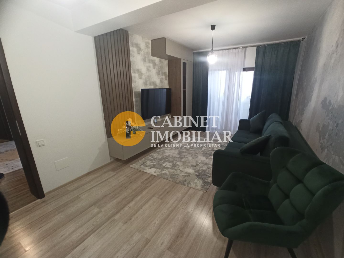 2 CAMERE DECOMANDAT -  CU POD - LOC DE PARCARE - VALEA LUPULUI - Poză 1