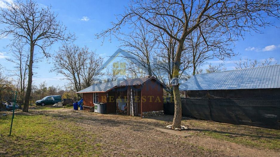 Casă Poienarii Burchii - Mobilată & Utilată  + Teren 2356 Mp - P+M - Poză 17