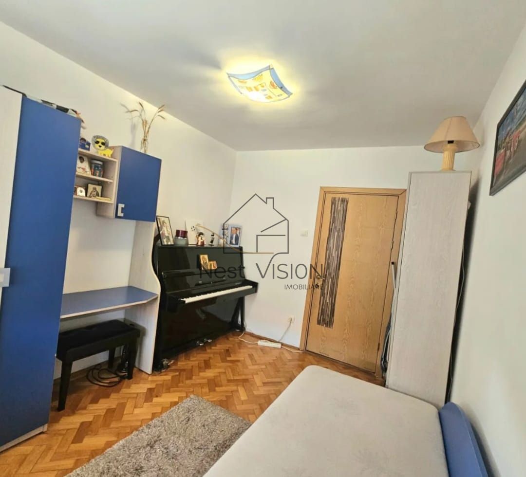 Gata de mutare! Apartament spatios 3 camere | 2 bai | balcon | - Poză 8