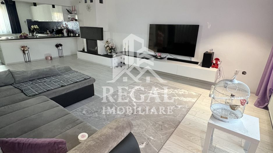 Casă modernă tip duplex, ideală pentru 2 familii – in loc. Strei - Poză 28