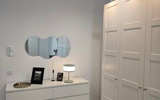 Apartament la cheie cu 2 camere decomandate și bucătărie separată în Silk District - Poză 1