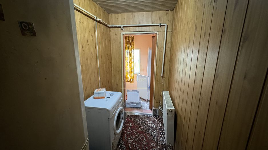 APARTAMENT 2 CAMERE PARTER CAMPULUNG - Poză 5