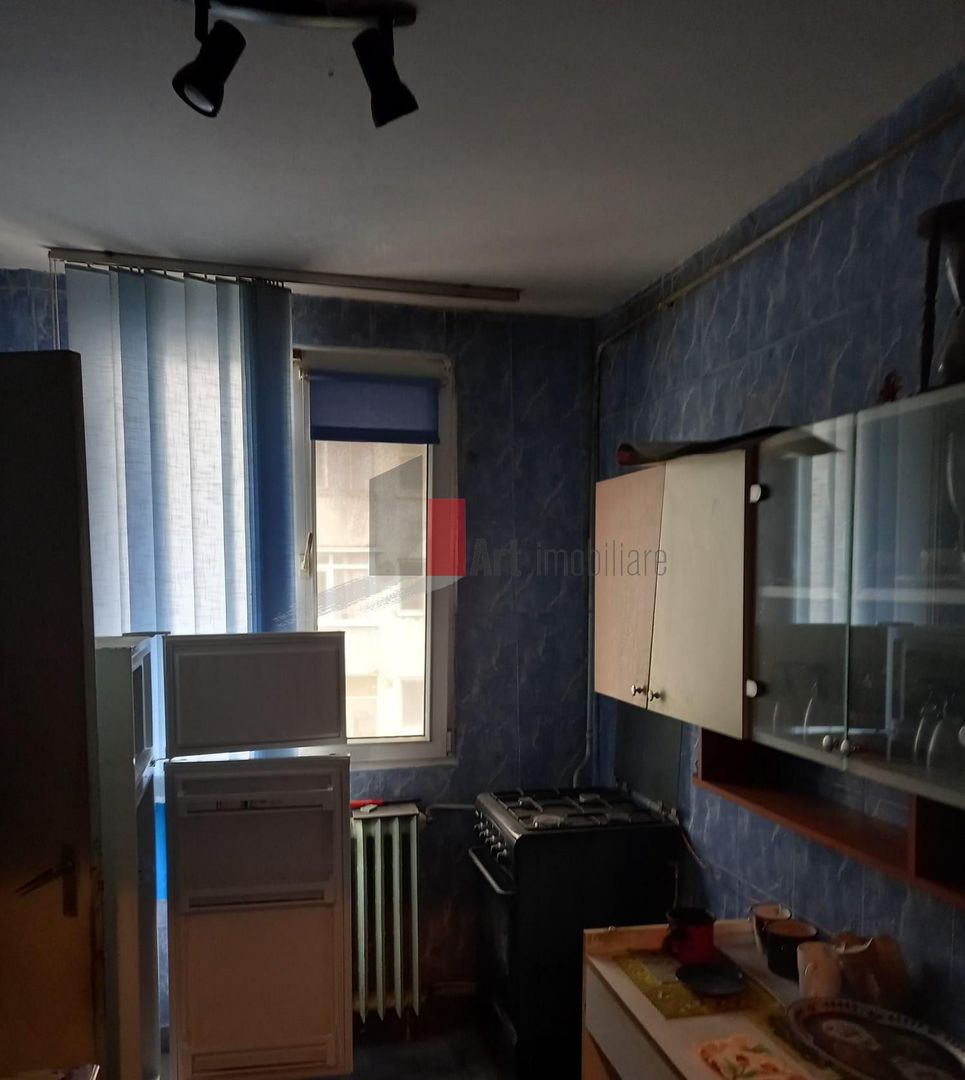 Vânzare apartament 3 camere - Poză 11
