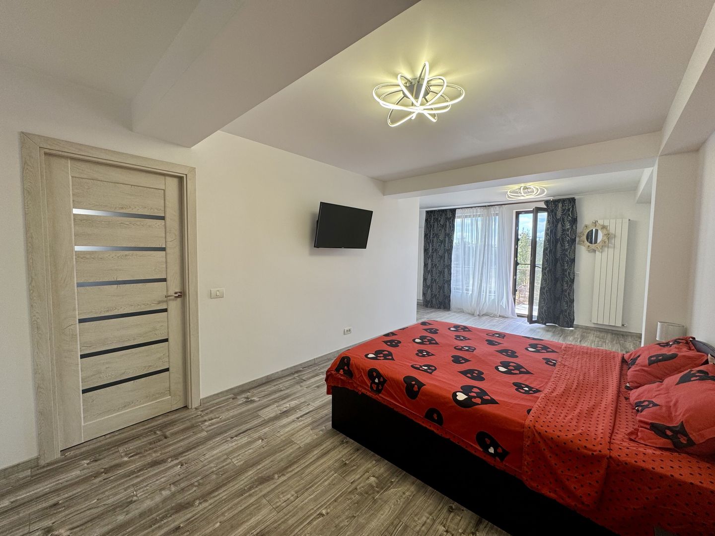 Berceni - VILĂ UNICAT, spațioasă, curte 1.000 mp, la 7 min metrou - Poză 25