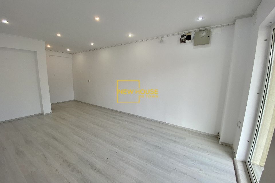 Spatiu comercial de inchiriat la parter in zona Astra - Poză 10