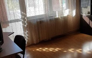 Închiriez apartament 2 camere, Decebal, spațios