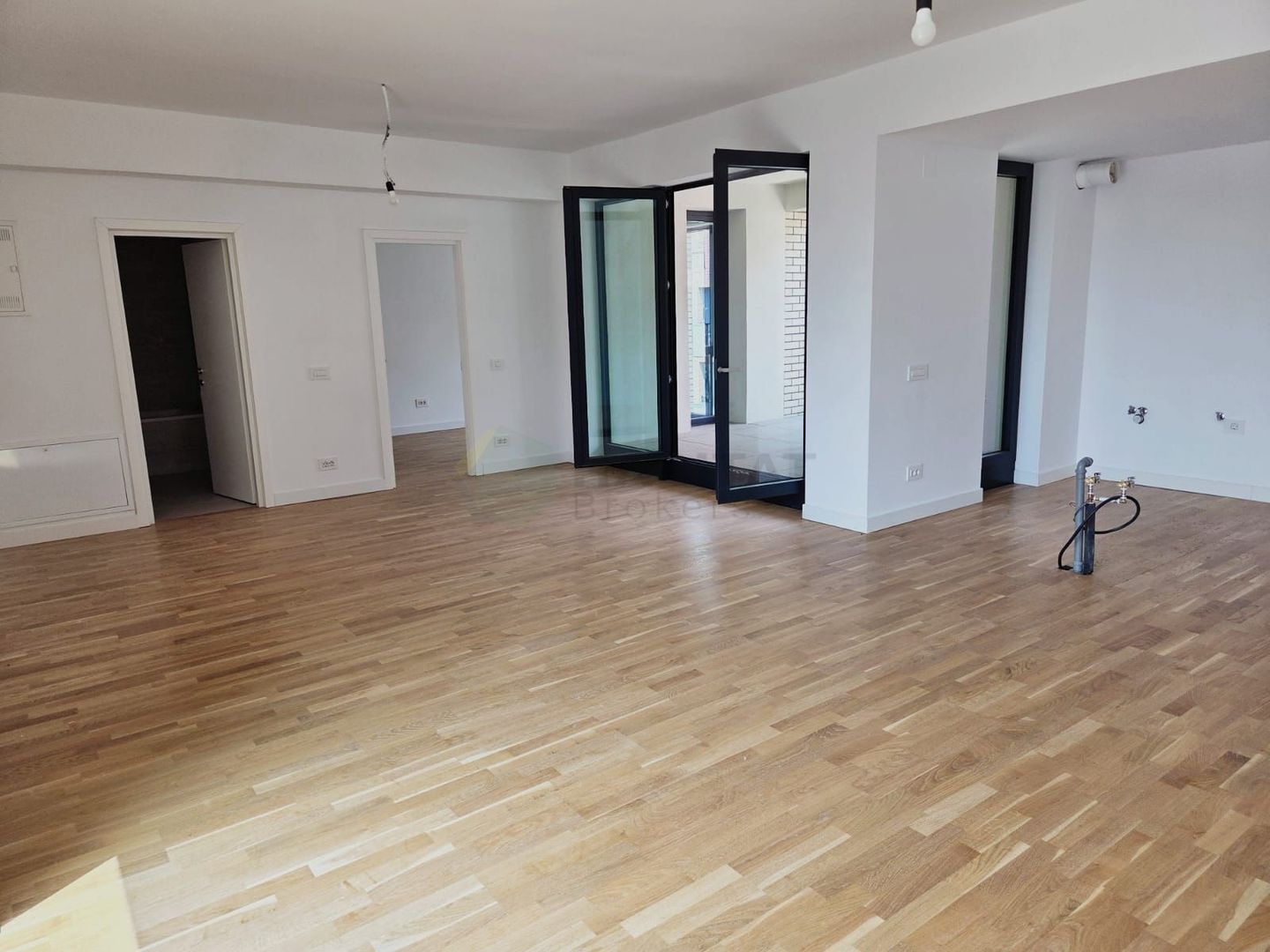 Apartament 2 camere de vânzare – Avalon Estate, Pipera (Rond OMV)+ parcare - Poză 4