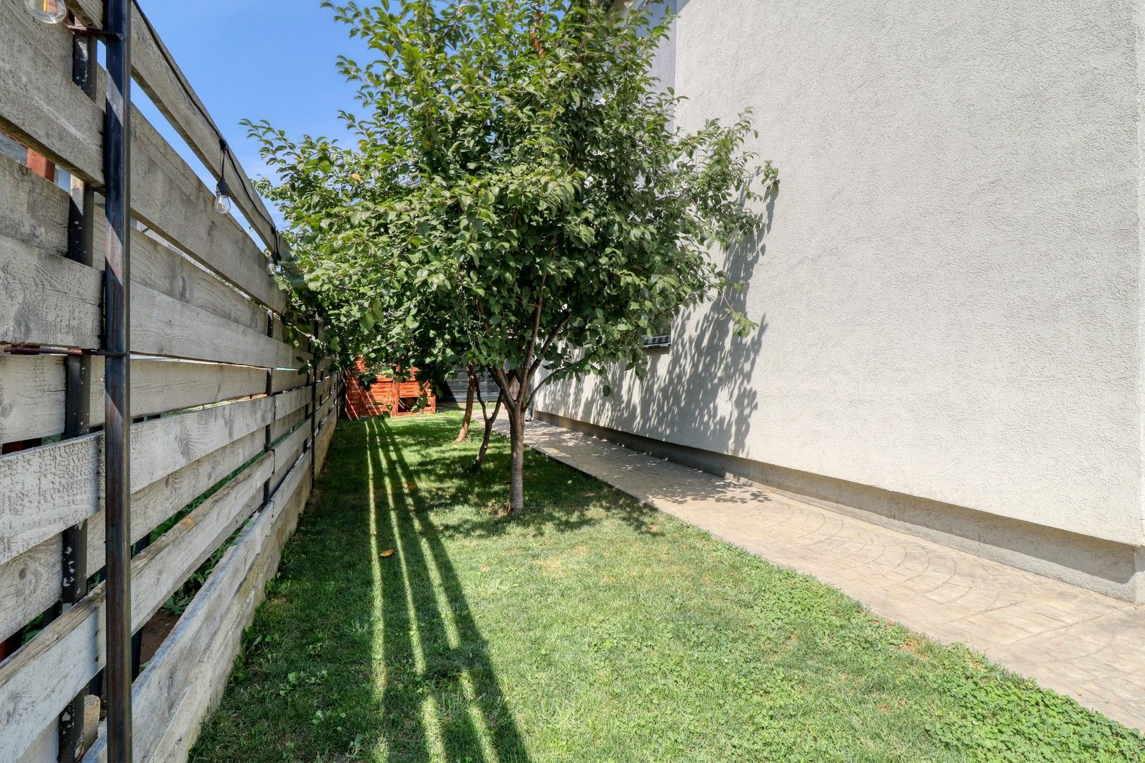 TUNARI- VILĂ MODERNĂ P+1- LA CHEIE! - Poză 8