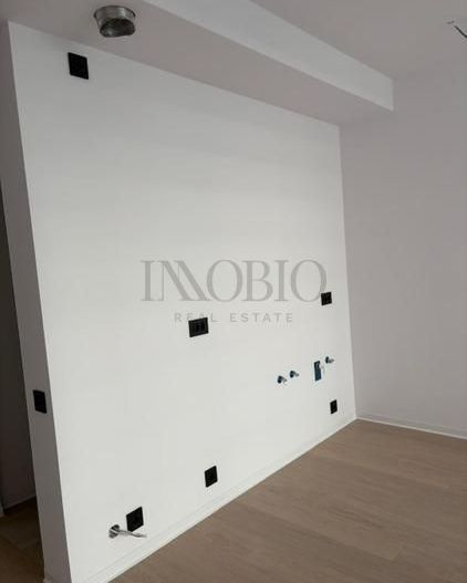 Studio premium / One Lake Club / Loc de parcare disponibil - Poză 12