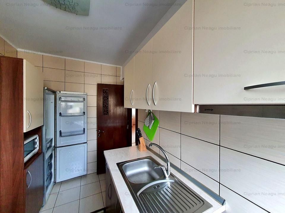 2 camere Ultracentral Apartament de Inchiriat - Poză 10