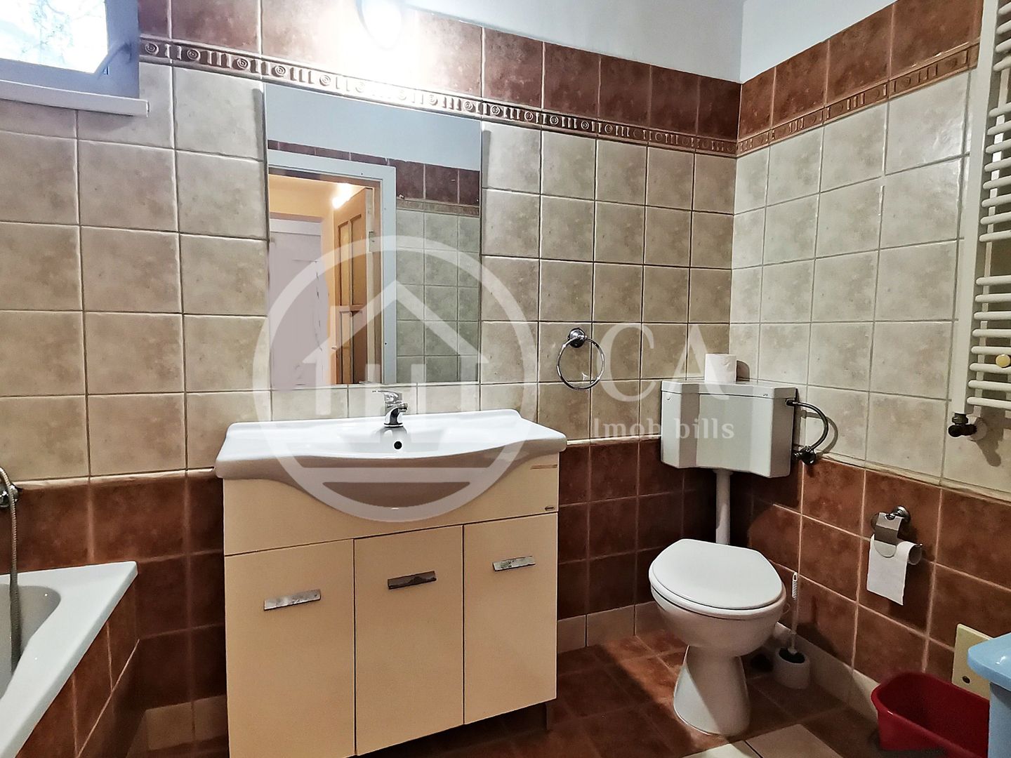 Casa cu 4 camere de inchiriat in zona centrala, Oradea - Poză 7