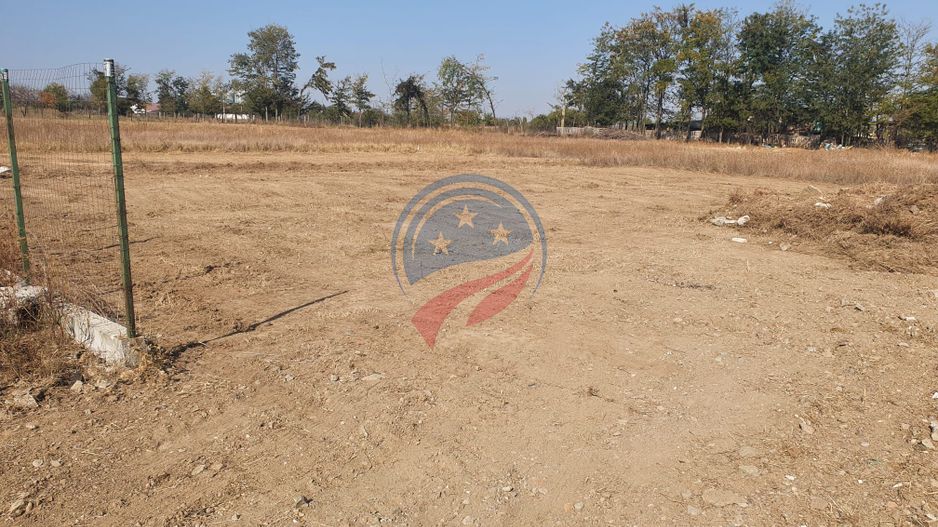 Casa la rosu in Carcea - Poză 6