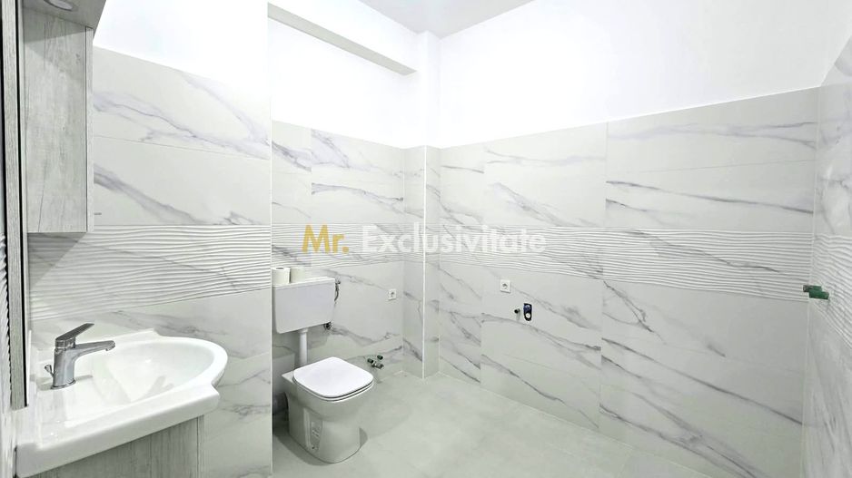 De vânzare apartament 3 camere, centru Satu Mare - Poză 11