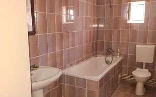 De Inchiriat Casa Individuala cu 3 camere, Garaj, Jucu de Mijloc - Poză 5