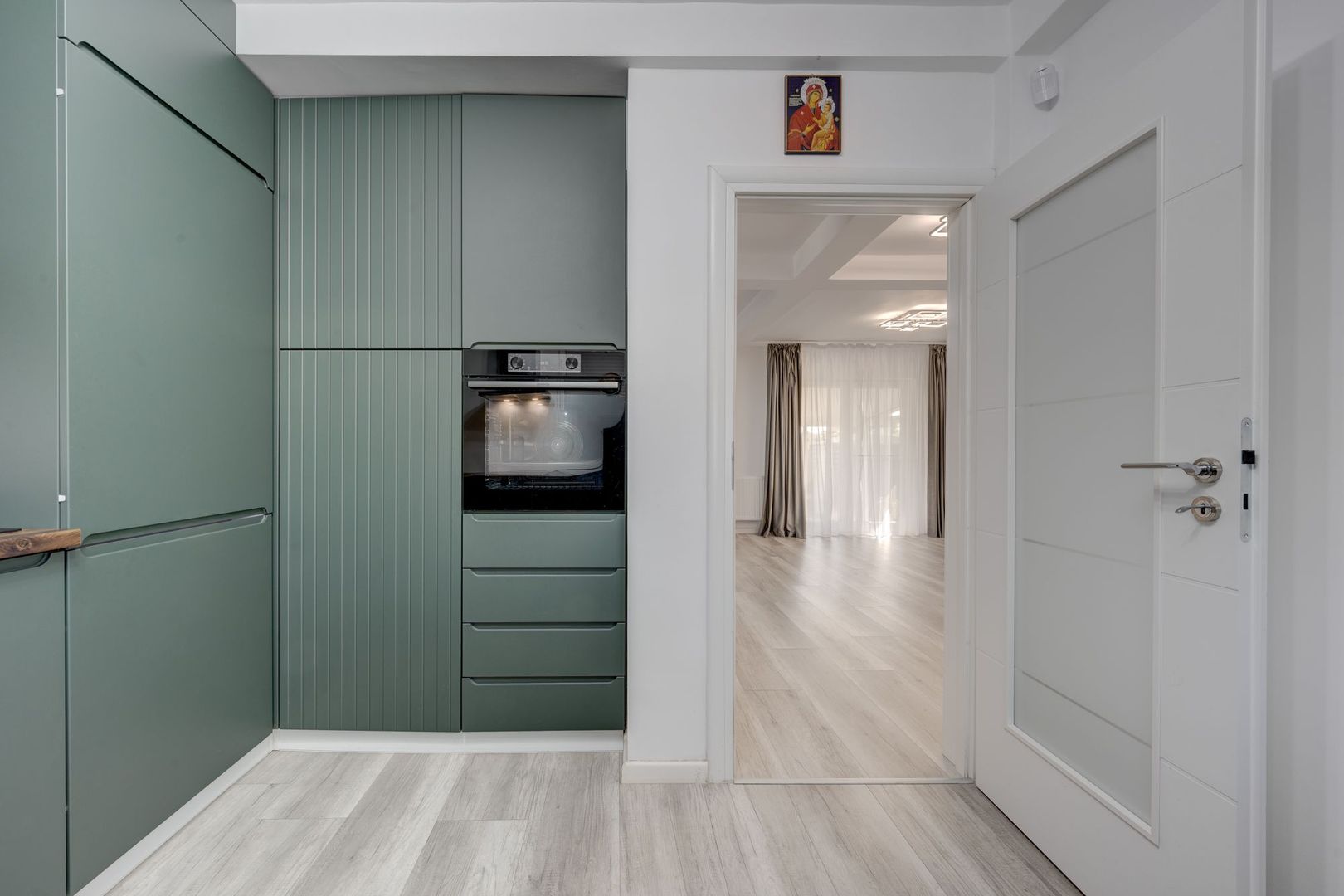 CASA SMART+PISCINA+GARAJ+Zona BARBEQUE! str. Fortului Domnești - Poză 5