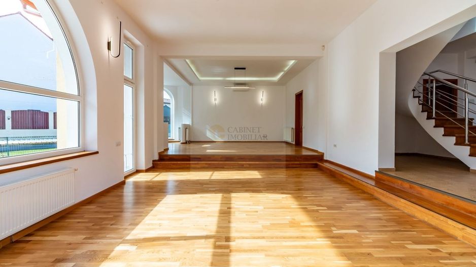 Casa de vânzare în Pipera - Poză 2