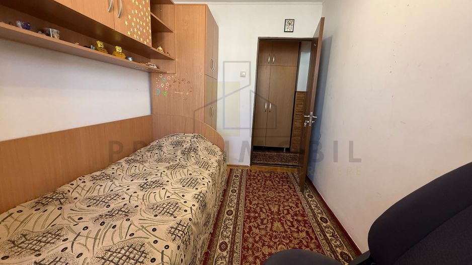 3 Camere Decomandat, Nicolina,  LIDL, Prima Statie din Podu Ros - Poză 4
