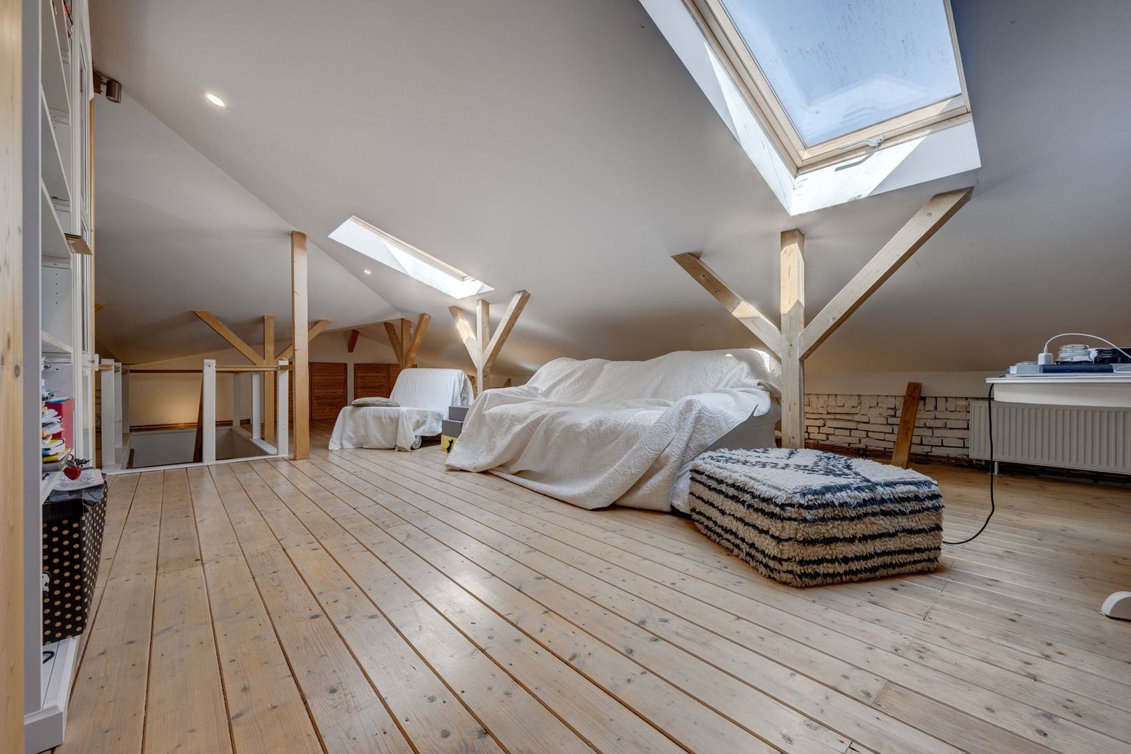 BIJUTERIE ISTORICĂ SI RAR DE VANZARE in zona ARMENEASCA - Poză 21