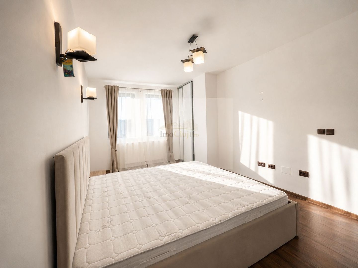 Vânzare ap. 2 camere decomandat, etaj 5, Iulius Mall, parcare - Poză 7