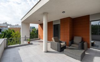 COMISION 0% - Vila eleganta P+2E 380 mp utili, teren 470mp, lac propriu + ponton - Poză 14