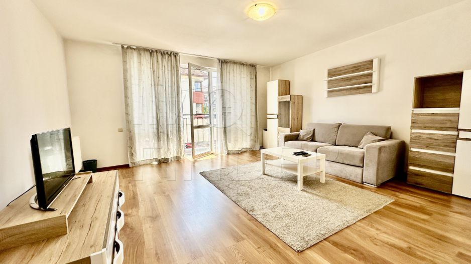 Vanzare 2 camere, in vila, etaj 1, decomandat, 63 mp utili, parcare - Poză 11