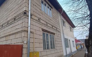 OPORTUNITATE INVESTITIE! Casa cu 2 apartamente- Zona Eroilor - Poză 1