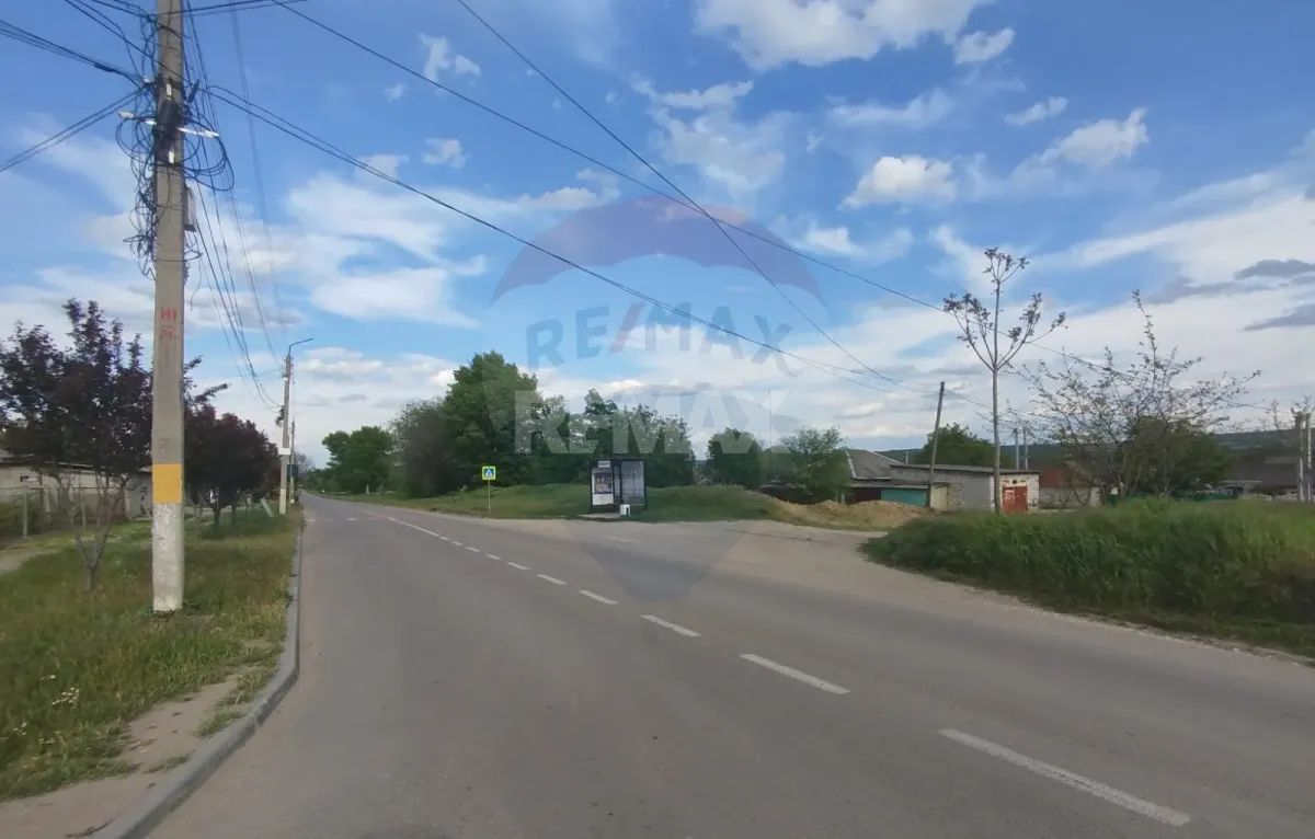Casă de vânzare – 3 camere, teren generos 18 ari – Bulboaca, Anenii Noi - Poză 17