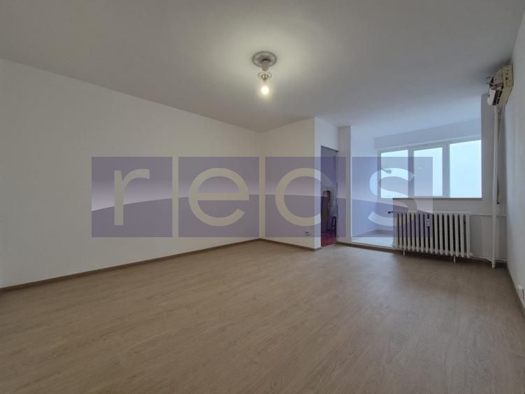 DE VANZARE GARSONIERA 31 MP DRUMUL TABEREI -SIBIU-1 MAI| METROU - Poză 1