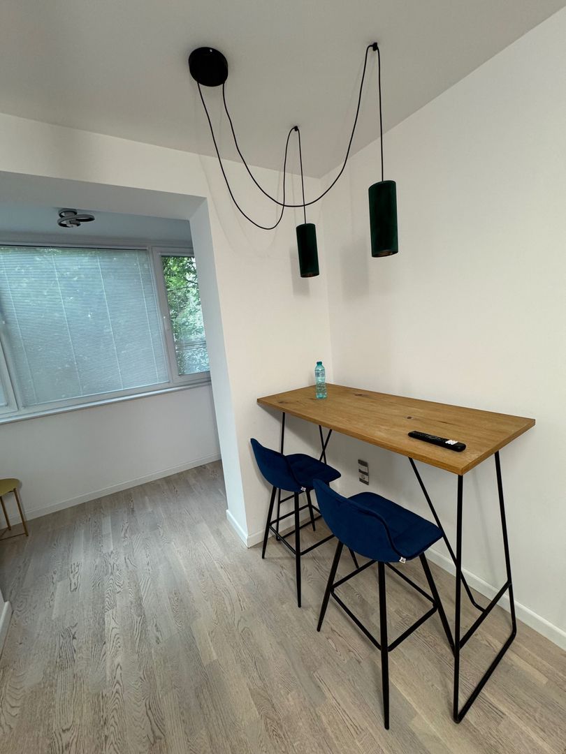 De inchiriat apartament 2 camere Amzei - Romana sect 1 - Poză 2