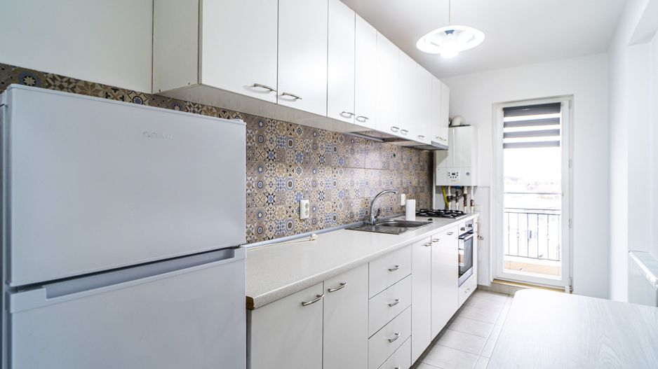 Garsoniera, 36 mp, mobilata-utialta, etaj 4, langa Penny Market- Rezervelor - Poză 12