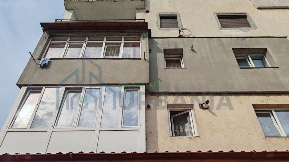 Apartament 2 camere decomandat, central, Târgu Frumos, vizavi de Spitalul Orășenesc - Poză 2