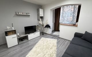 2 camere | etaj 2 | centrala proprie | mobilat si utilat | bloc anvelopat - Poză 1