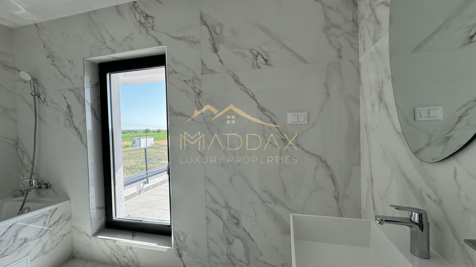 Vila LUX***Panouri fotovoltaice***Lake view//Laguna Albastra/Corbeanca - Poză 43