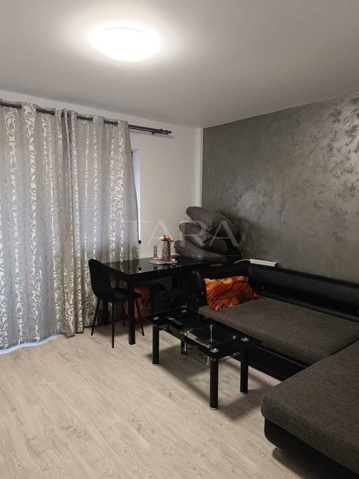 Apartament cu pod mansardabil, zona Panemar, Floresti. - Poză 1