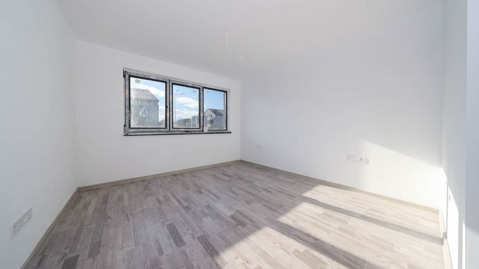 Casă Tip Duplex de Vânzare în Sânpetru | La Poalele Dealului Lempes - Poză 20