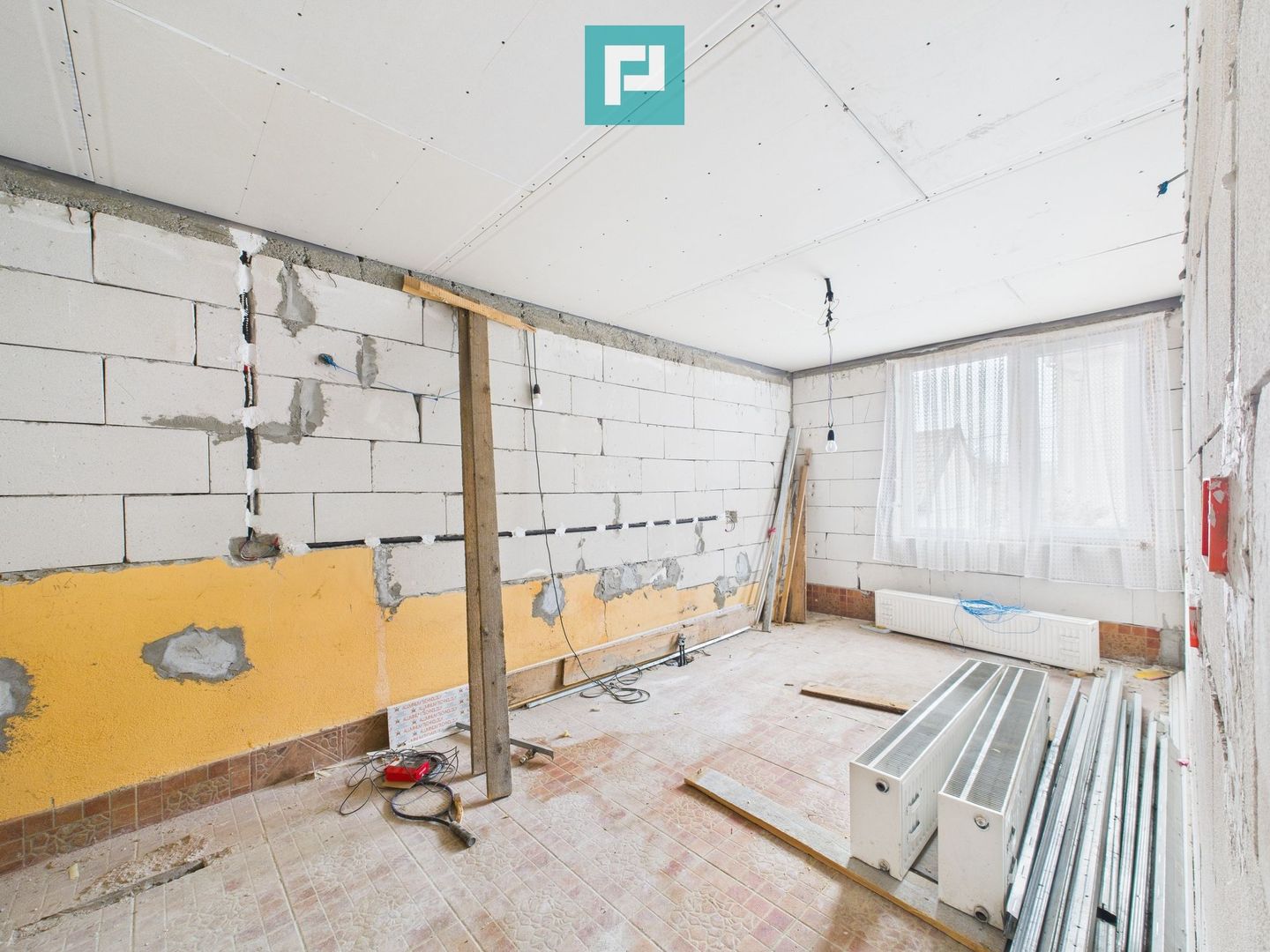 Două case în curte, la 2 minute de Shopping City - Poză 9